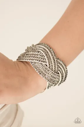 Paparazzi Accessories  - Top Class Chic #B111 Display - White Bracelet